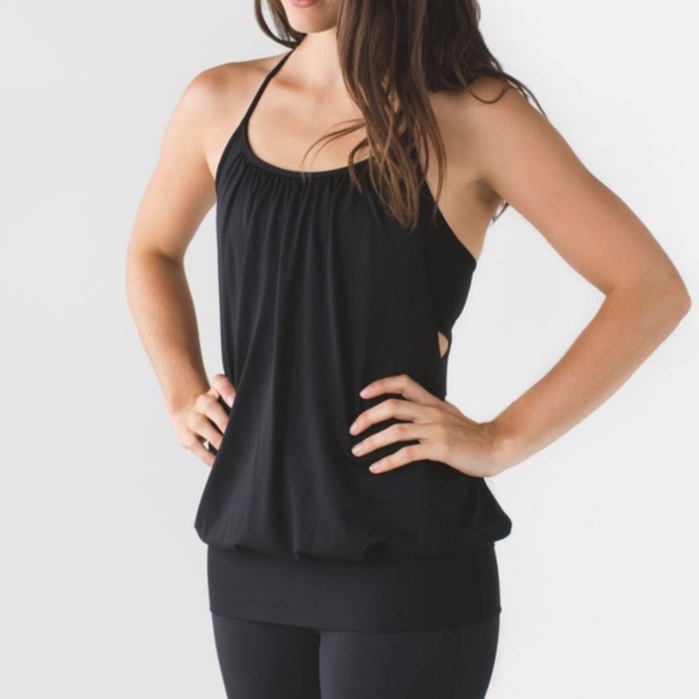Lululemon tank top with bra